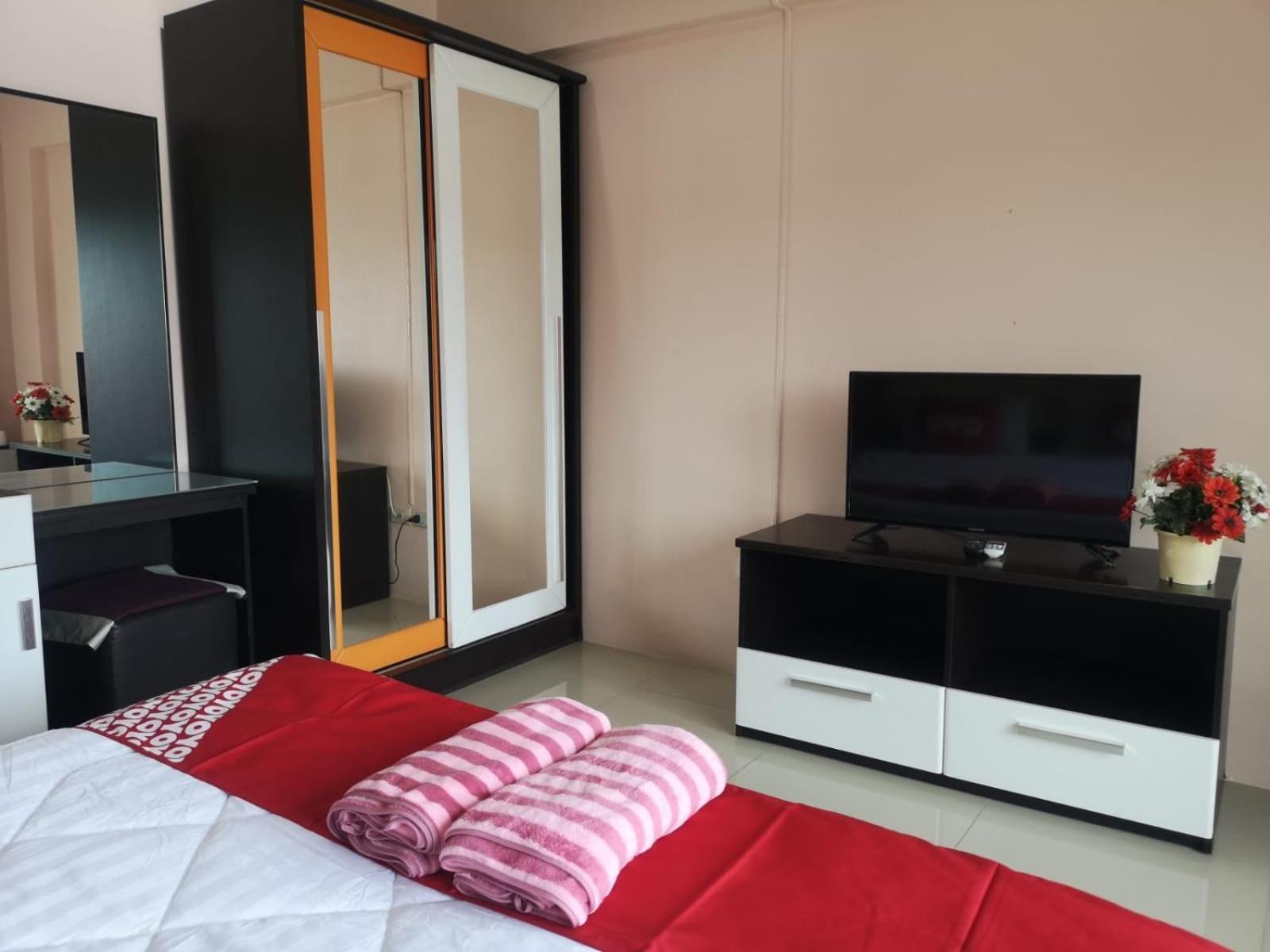 Hotel Kjs Pattaya Extérieur photo