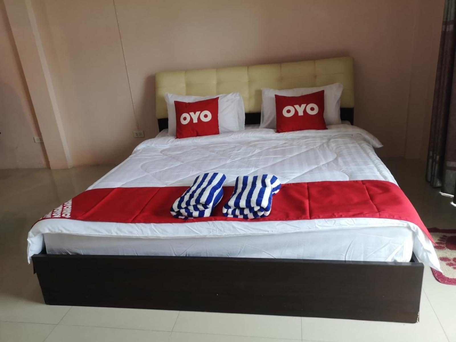 Hotel Kjs Pattaya Extérieur photo