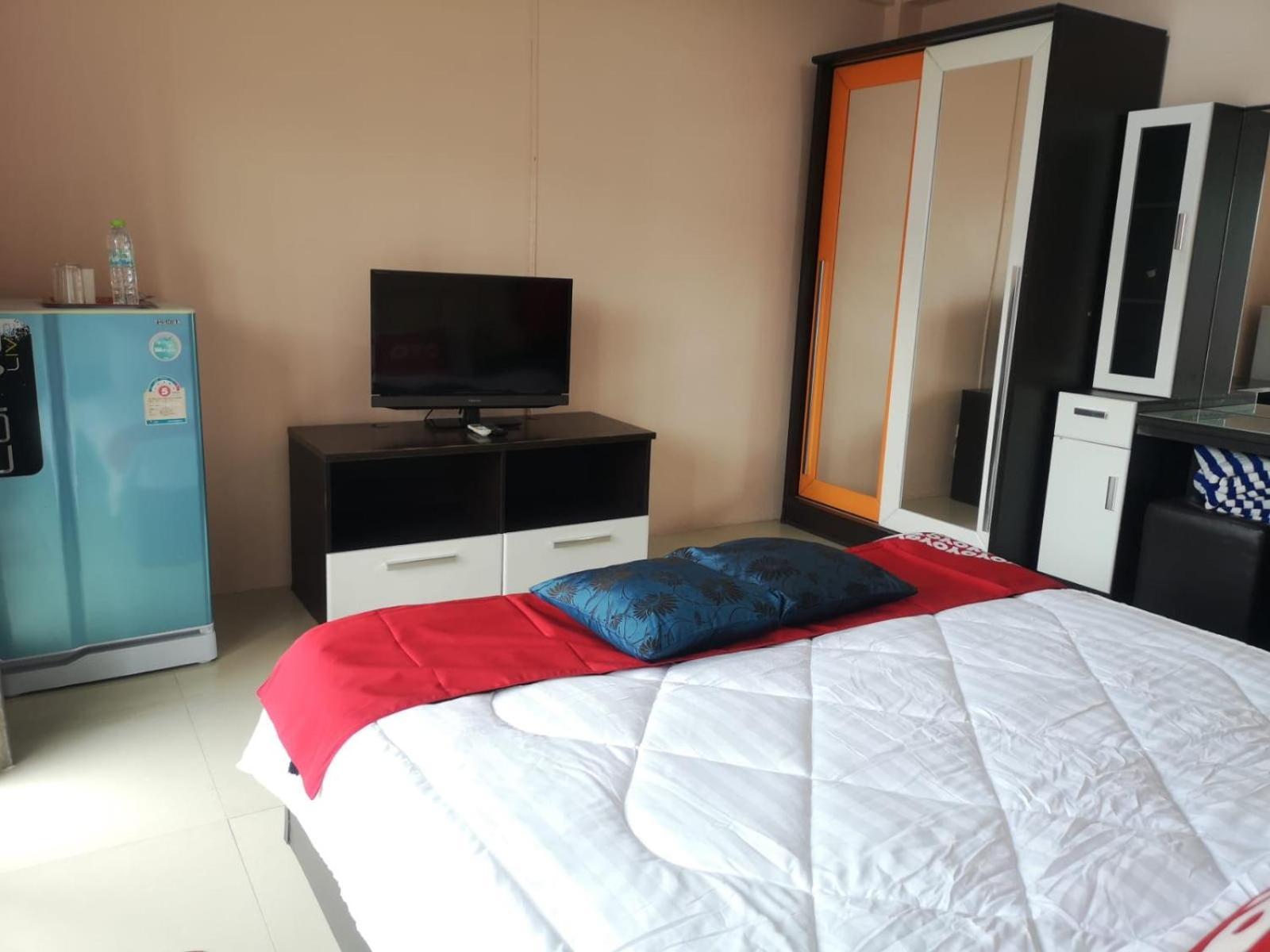 Hotel Kjs Pattaya Extérieur photo